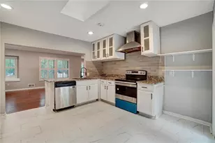 10520 Shallowford Rd, Roswell, GA 30075 - Photo 9