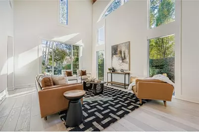 2246 Virginia Place NE, Atlanta, GA 30305 - Photo 5