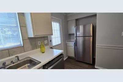 6711 Colchester Place, Norcross, GA 30093 - Photo 7