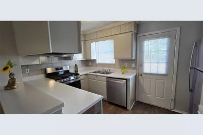 6711 Colchester Place, Norcross, GA 30093 - Photo 5