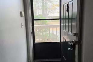 1310 Brockett Pl, Clarkston, GA 30021 - Photo 5