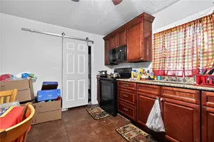 1610 Cadillac Dr, Mobile, AL 36605 - Photo 9