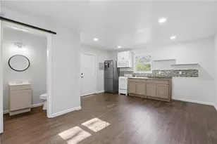 5637 Owens Dr, Austell, GA 30106 - Photo 11