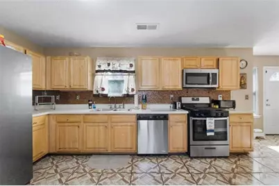 1292 Partridge Lane, Riverdale, GA 30296 - Photo 13