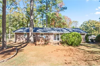 4433 Locksley Road, Tucker, GA 30084 - Photo 3