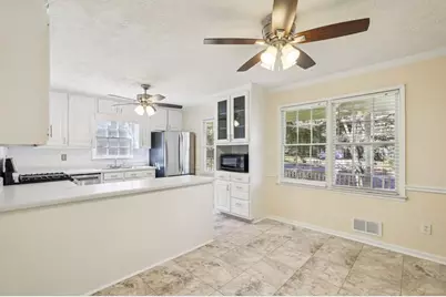 3882 Cloudland Drive, Snellville, GA 30039 - Photo 15