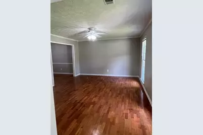 4500 Woodlawn Lake Drive, Marietta, GA 30068 - Photo 3