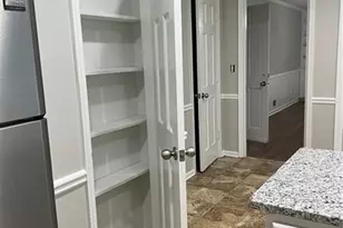 4500 Woodlawn Lake Dr, Marietta, GA 30068 - Photo 9