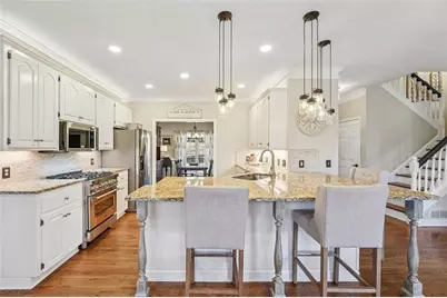 1013 Hickory Woods Way, Canton, GA 30115 - Photo 3