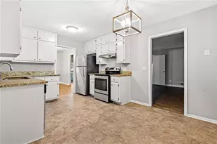 1735 Charmeth Rd, Lithonia, GA 30058 - Photo 11