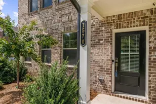 1570 Halbrook Pl SW, Marietta, GA 30008 - Photo 3