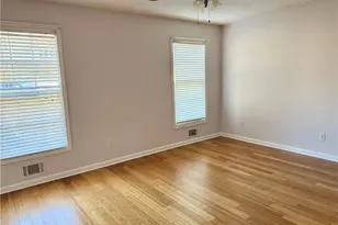 1136 Fieldstone Dr, Canton, GA 30114 - Photo 11