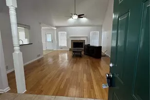 1136 Fieldstone Dr, Canton, GA 30114 - Photo 3