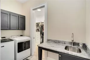 2030 Greenleffe Dr, Statham, GA 30666 - Photo 21