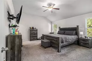 2360 Anne's Lake Cir, Lithonia, GA 30058 - Photo 15