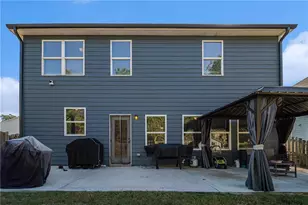 2360 Anne's Lake Cir, Lithonia, GA 30058 - Photo 25