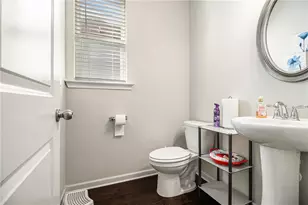 2360 Anne's Lake Cir, Lithonia, GA 30058 - Photo 13