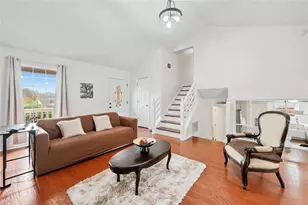 5365 Maltdie Ct, Sugar Hill, GA 30518 - Photo 9