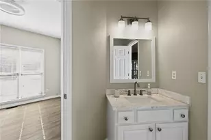 10950 Regal Forest Dr, Suwanee, GA 30024 - Photo 37