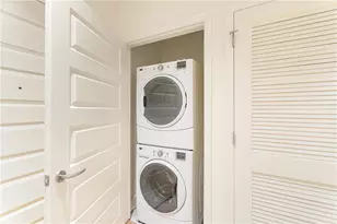 1080 Peachtree St NE, Atlanta, GA 30309 - Photo 13