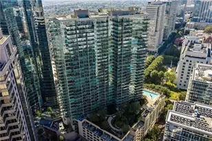 1080 Peachtree St NE, Atlanta, GA 30309 - Photo 35