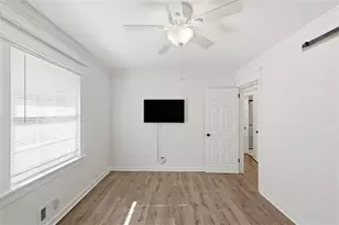 2051 Dundee Dr, Smyrna, GA 30080 - Photo 21