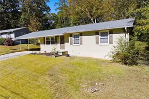 2051 Dundee Dr, Smyrna, GA 30080 - Photo 3