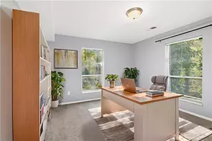 253 Lamplighter Ln SE, Marietta, GA 30067 - Photo 5