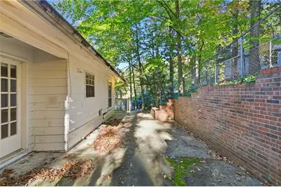 253 Lamplighter Lane SE, Marietta, GA 30067 - Photo 33