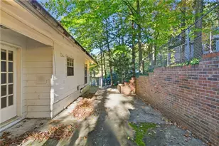 253 Lamplighter Ln SE, Marietta, GA 30067 - Photo 33