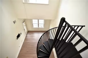 1075 Peachtree Walk NE, Atlanta, GA 30309 - Photo 7