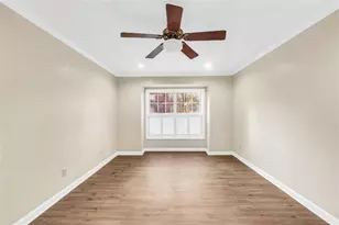 1482 N Crossing Circle N, Atlanta, GA 30329 - Photo 17