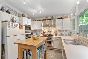 1232 Bernadette Ln NE, Atlanta, GA 30329 - Photo 7