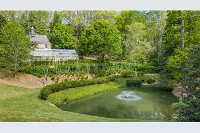 881 W Conway Drive NW, Atlanta, GA 30327 - Photo 109