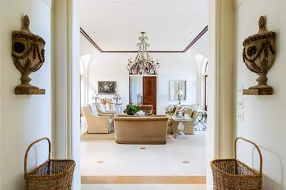 881 W Conway Drive NW, Atlanta, GA 30327 - Photo 17