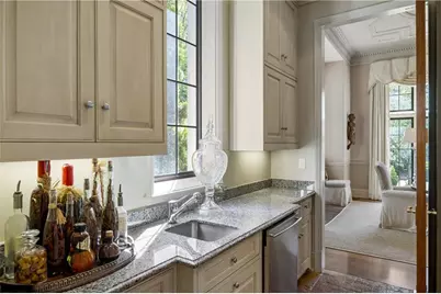 881 W Conway Drive NW, Atlanta, GA 30327 - Photo 29