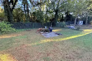 1074 Desota St SE, Gainesville, GA 30501 - Photo 5