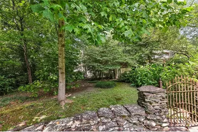 2684 Birchwood Drive NE, Atlanta, GA 30305 - Photo 29