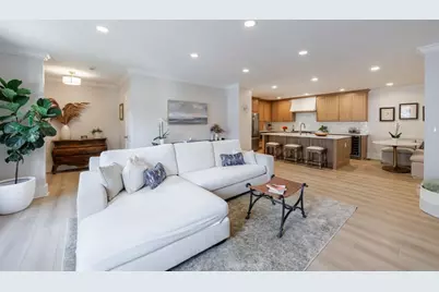 923 Lenox Hill Court NE, Atlanta, GA 30324 - Photo 3