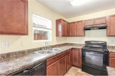 1562 Onalee Drive, Hampton, GA 30228 - Photo 9