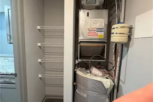 3204 Fairington Village Dr, Lithonia, GA 30038 - Photo 9