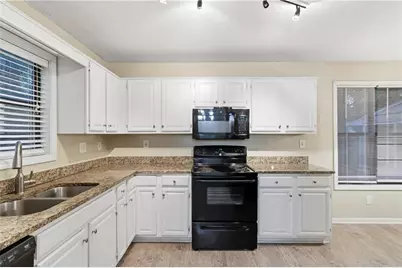 2958 Forest Chase Terrace NE, Marietta, GA 30066 - Photo 11