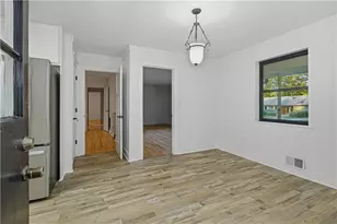 549 Park St Pl, Gainesville, GA 30501 - Photo 25