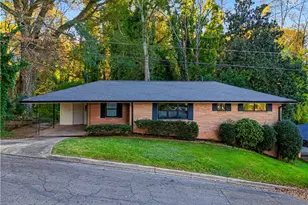549 Park St Pl, Gainesville, GA 30501 - Photo 3