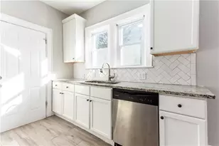 1665 Beecher St SW, Atlanta, GA 30310 - Photo 11