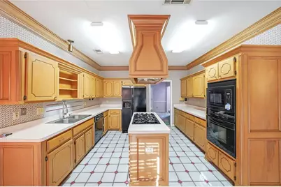 3235 Wyndham Park Court, Decatur, GA 30034 - Photo 11