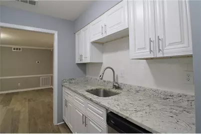 122 Rue Fontaine, Lithonia, GA 30038 - Photo 11