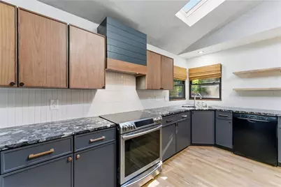 3798 Upland Drive, Marietta, GA 30066 - Photo 13