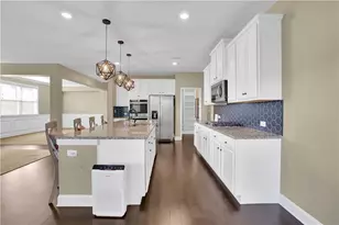 7440 Ansley View Ln, Cumming, GA 30028 - Photo 13