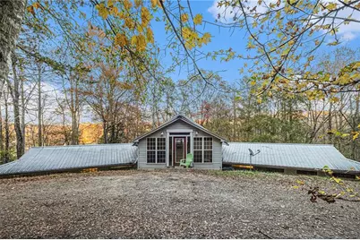 880 Golf Course Road, Demorest, GA 30535 - Photo 1